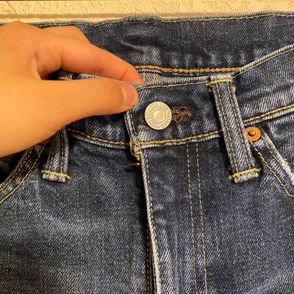 Levi’s // MID-HIGH RISE JEANS 👖🤍 - Picture 13 of 14